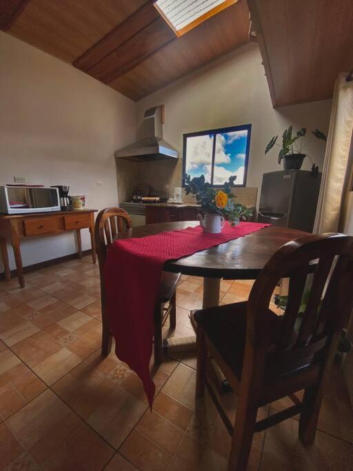 Peace Garden Apartment Monteverde 外观 照片