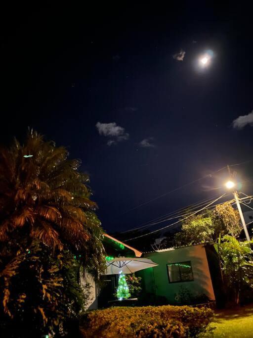 Peace Garden Apartment Monteverde 外观 照片