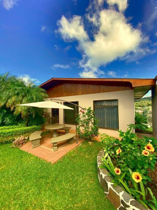 Peace Garden Apartment Monteverde 外观 照片